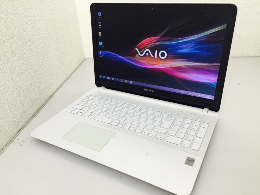 SONY VAIO SVF153B1GN