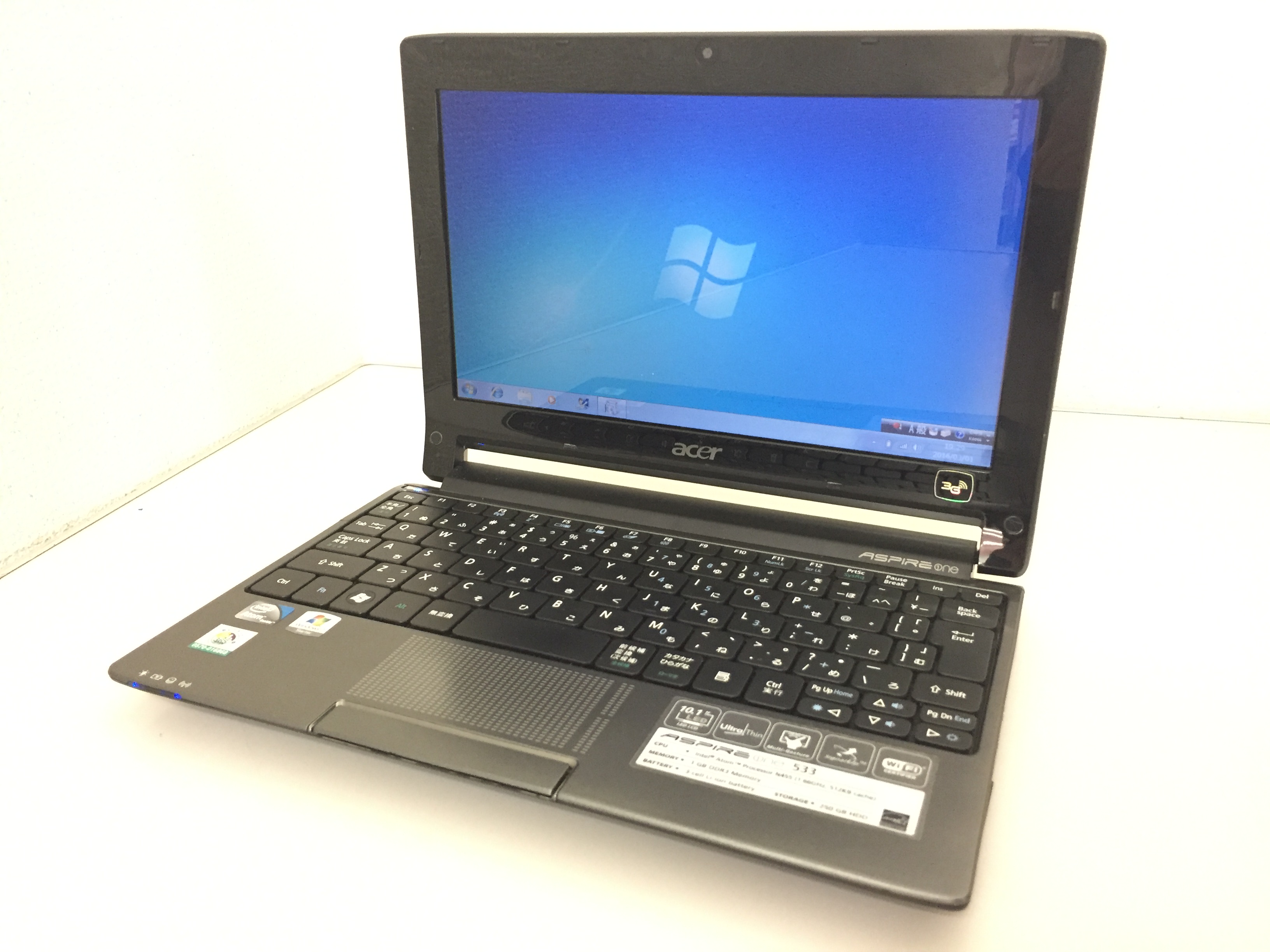 acer ASPIRE one 533 CPU:Atom N455 1.66GHz / メモリ:1GB / HDD:250GB ...