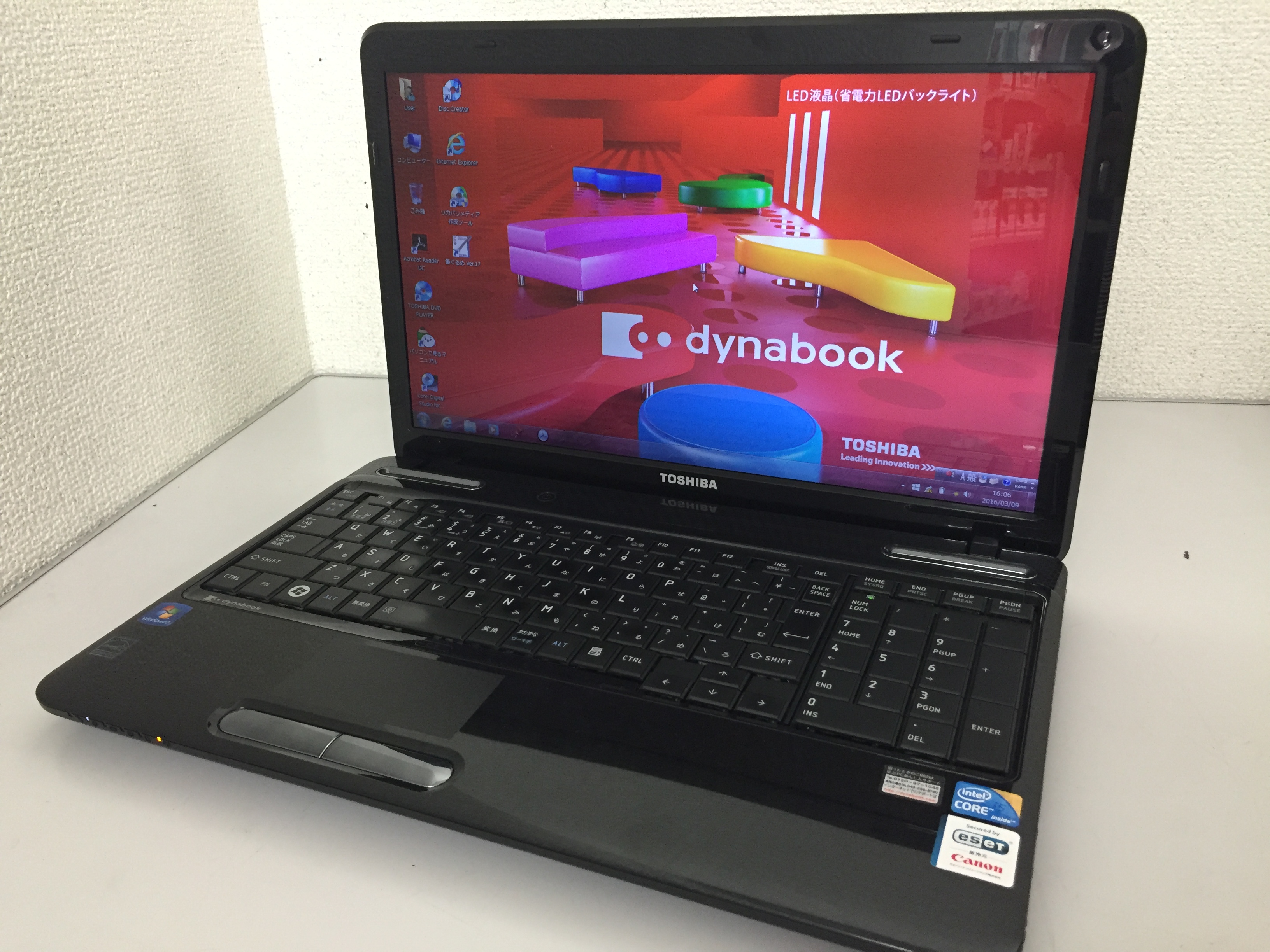 東芝 dynabook T350/36AB CPU:Core i5 460M 2.53GHz / メモリ:4GB