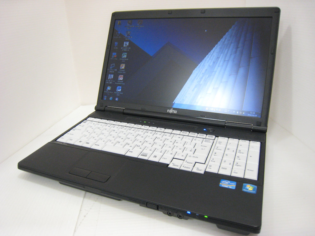 富士通 LIFEBOOK A561/D CPU:Core i3 2330M 2.20GHz / メモリ：4GB ...