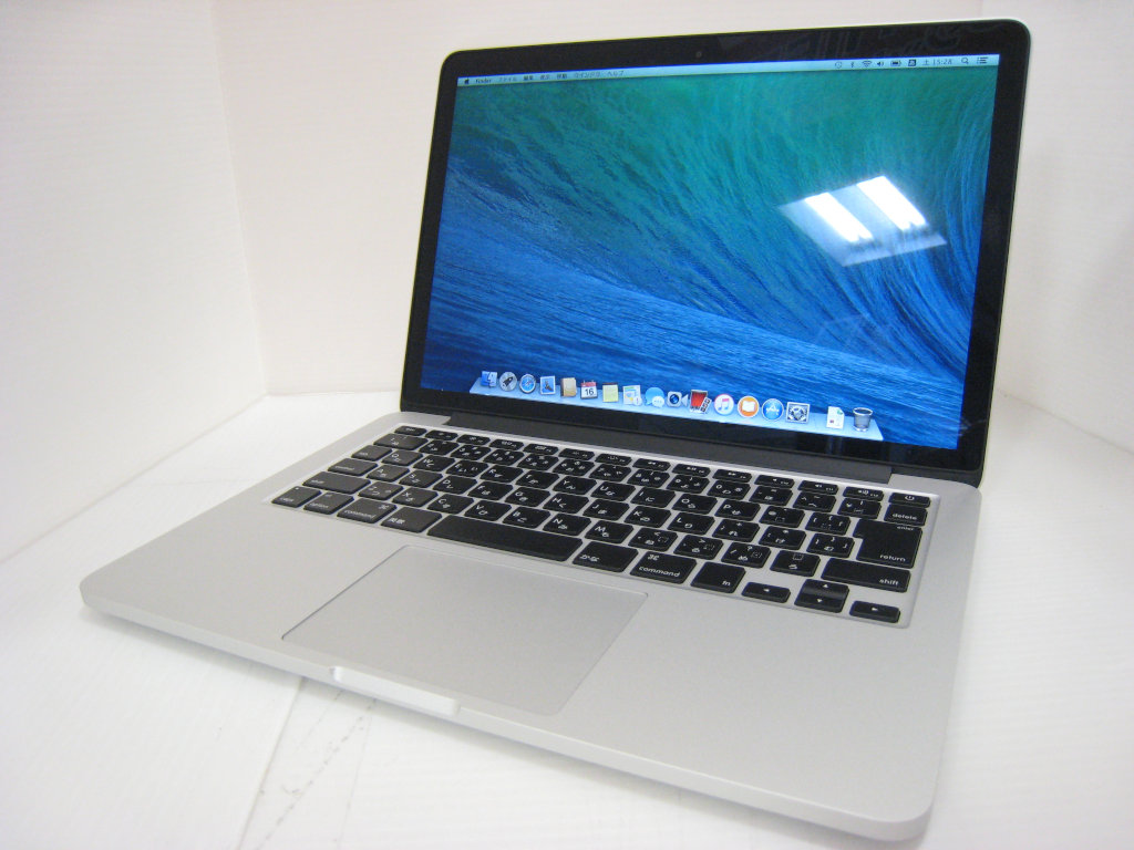 Apple Macbook Pro A1502 CPU:Core i5 2.4GHz / メモリ：4GB / SSD 