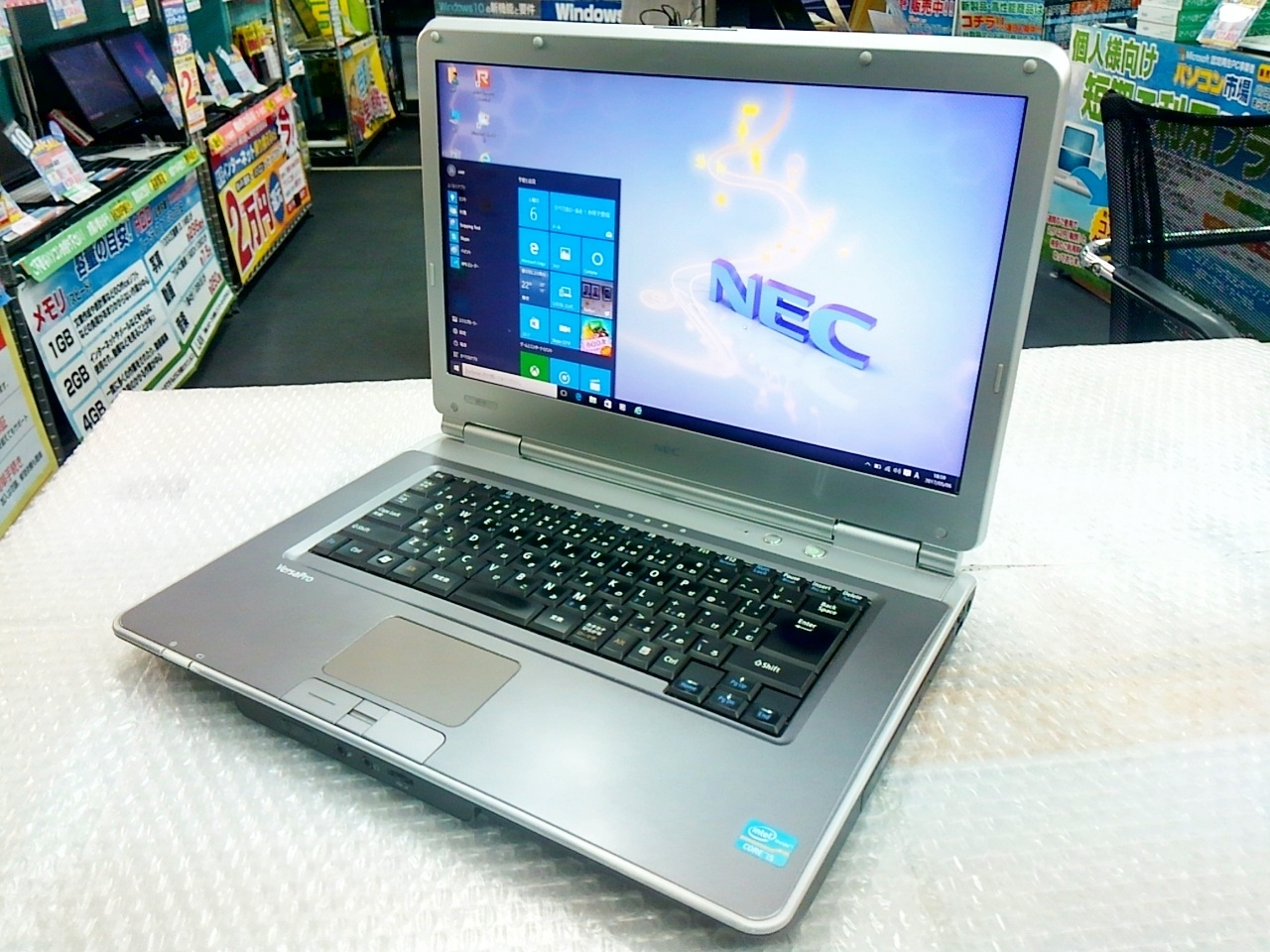 NEC VersaPro VA-8 (Core 2 Duo-P8700 2.53GHz/4GB/160GB) 中古ノート