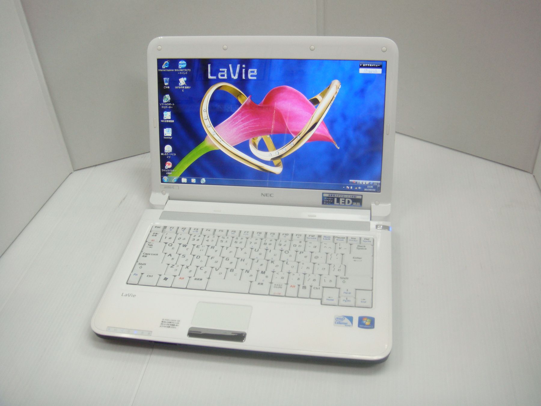 NEC Lavie LE150/C CPU： Celeron-P4600 2.00GHz/メモリ：2GB /HDD