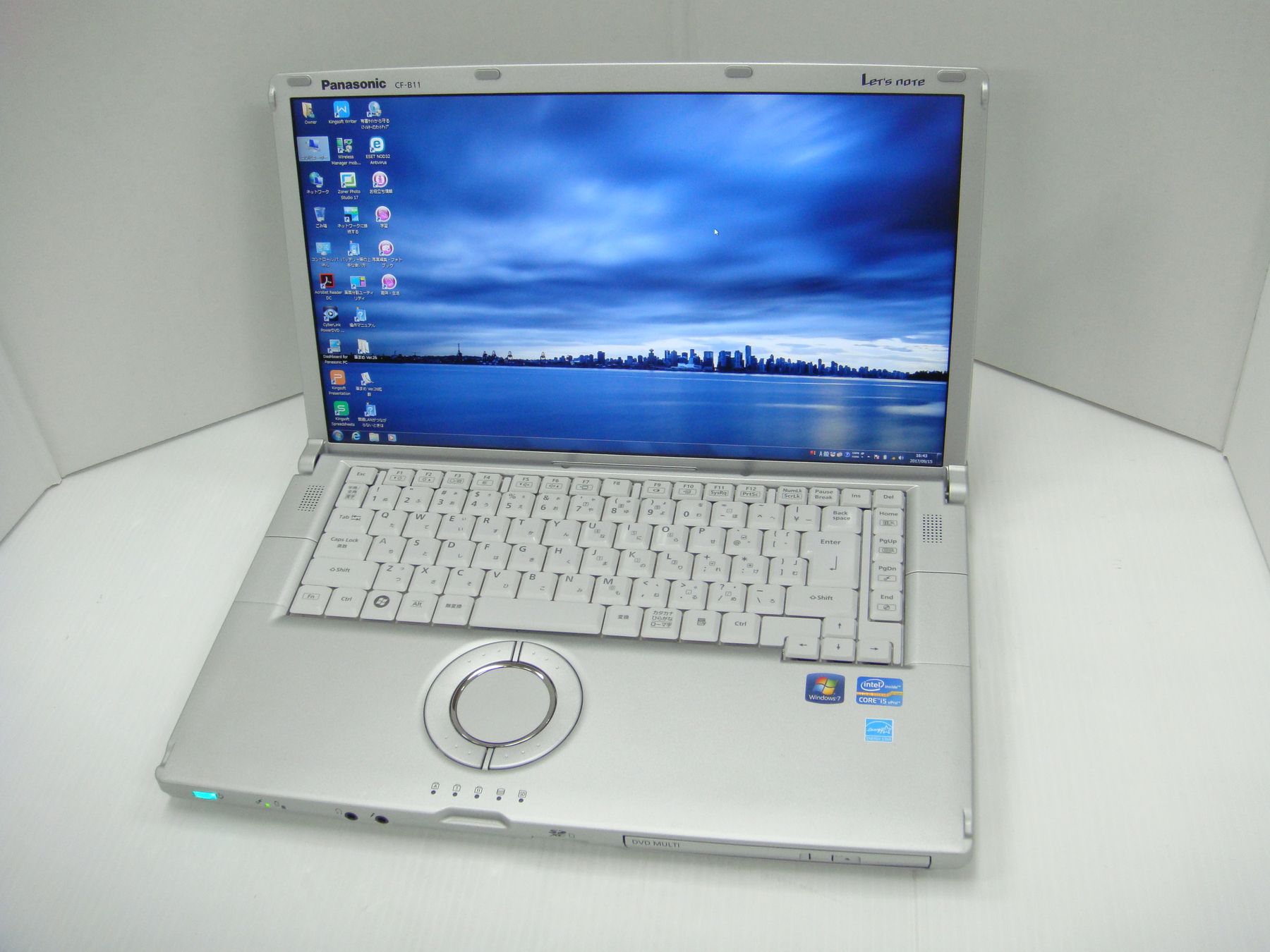 パナソニック Panasonic Let's note CF-B11 Core i3 8GB HDD320GB DVD-ROM 無線LAN Windows10 64bitWPSOffice 15.6インチ ノートパソコン パソコン