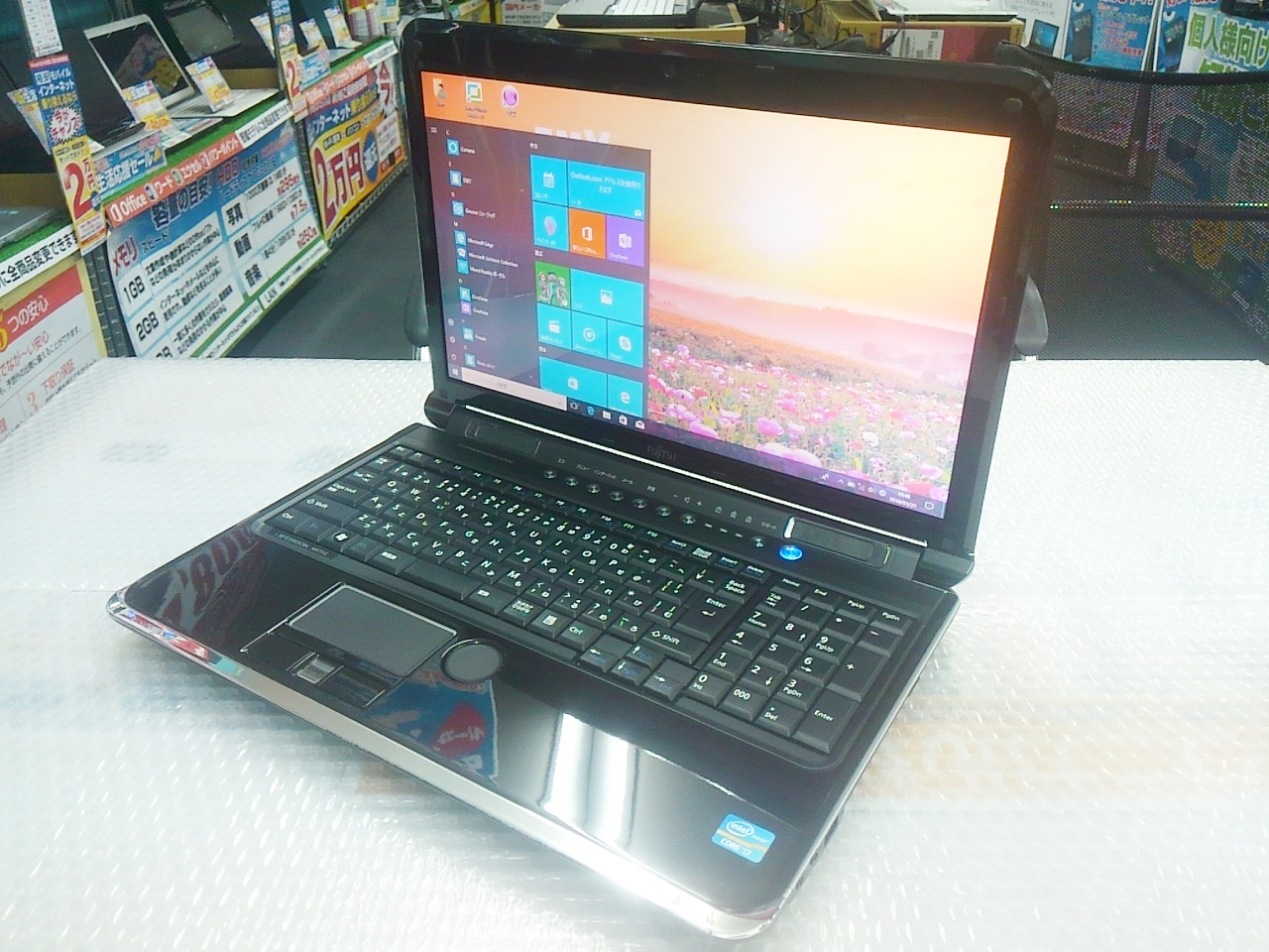 富士通 LIFEBOOK AH77/C (Core i7-2630QM 2.00GHz/8GB/750GB) 中古