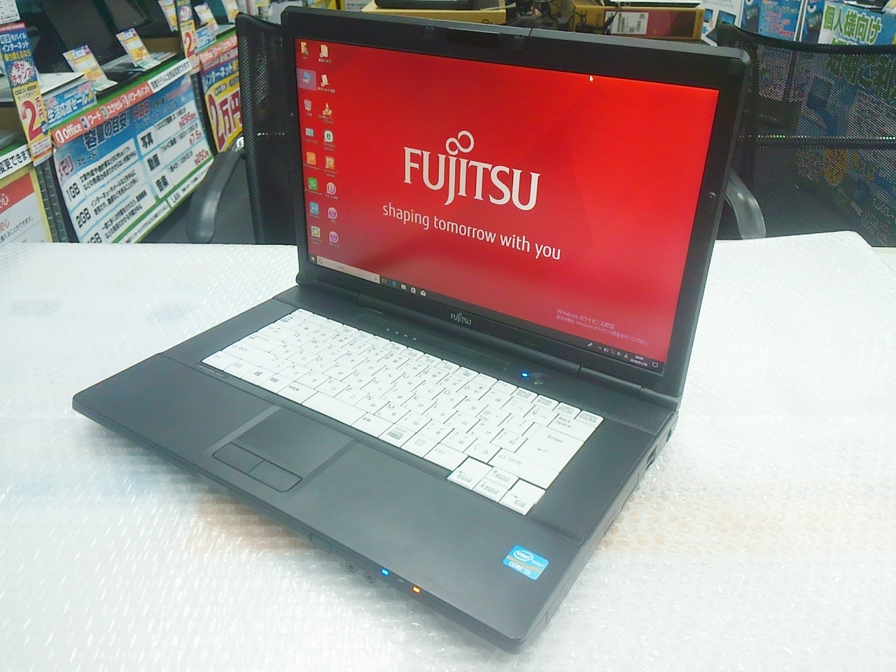 富士通 LIFEBOOK A572/F (Core i3-3110M 2.40GHz/4GB/SSD128GB) 中古