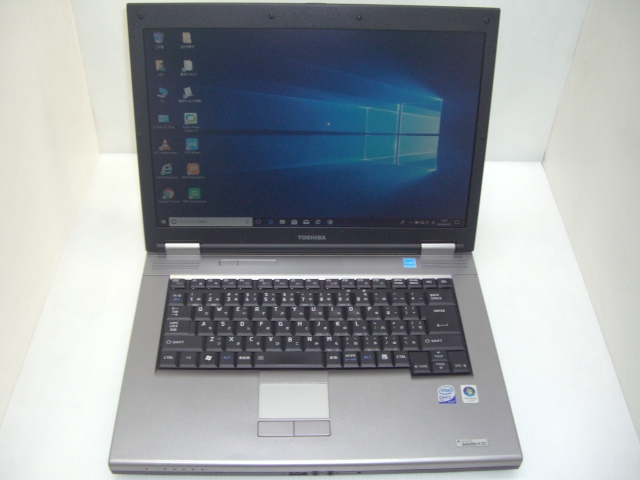 東芝 dynabook Satellite K30 226E/W C2D(P8400)2.26GHz/4GB/80GB/DVD