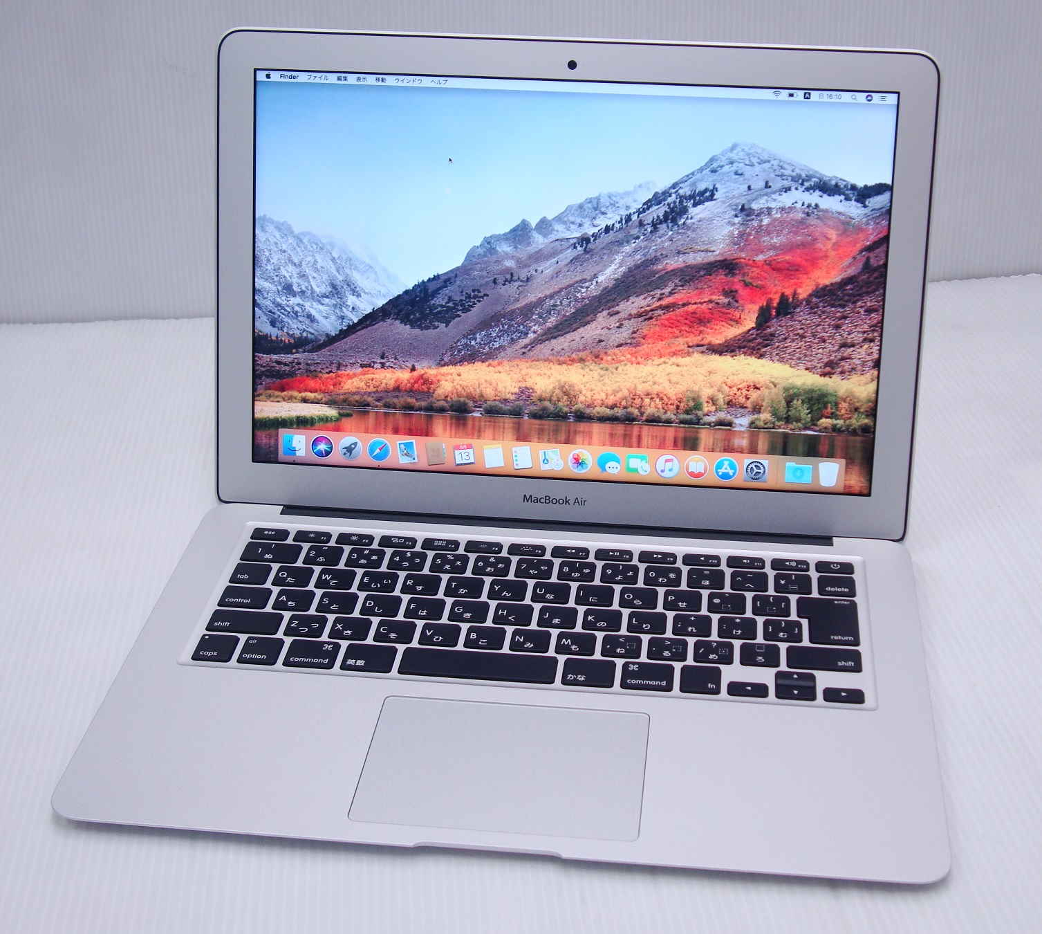 【美品】　APPLE MacBook Air MQD32J/A マックブック