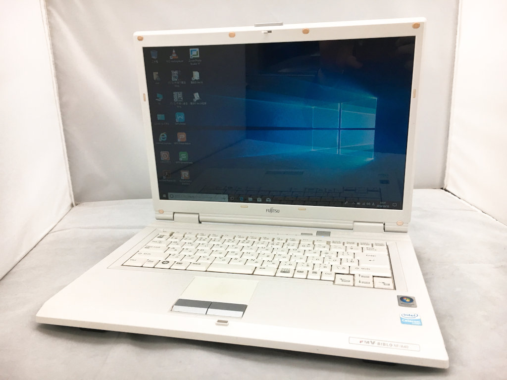 富士通 FMV-BIBLO NF/A40 Windows10 Home 32bit(HDDリカバリ) / WPS Office Standard  Edition / Celeron 540 1.86GHz / メモリ:2GB / HDD:160GB / DVDマルチ / 15.4インチ /  30日保証 訳ありノートパソコンが激安販売中！ 中古パソコン市場