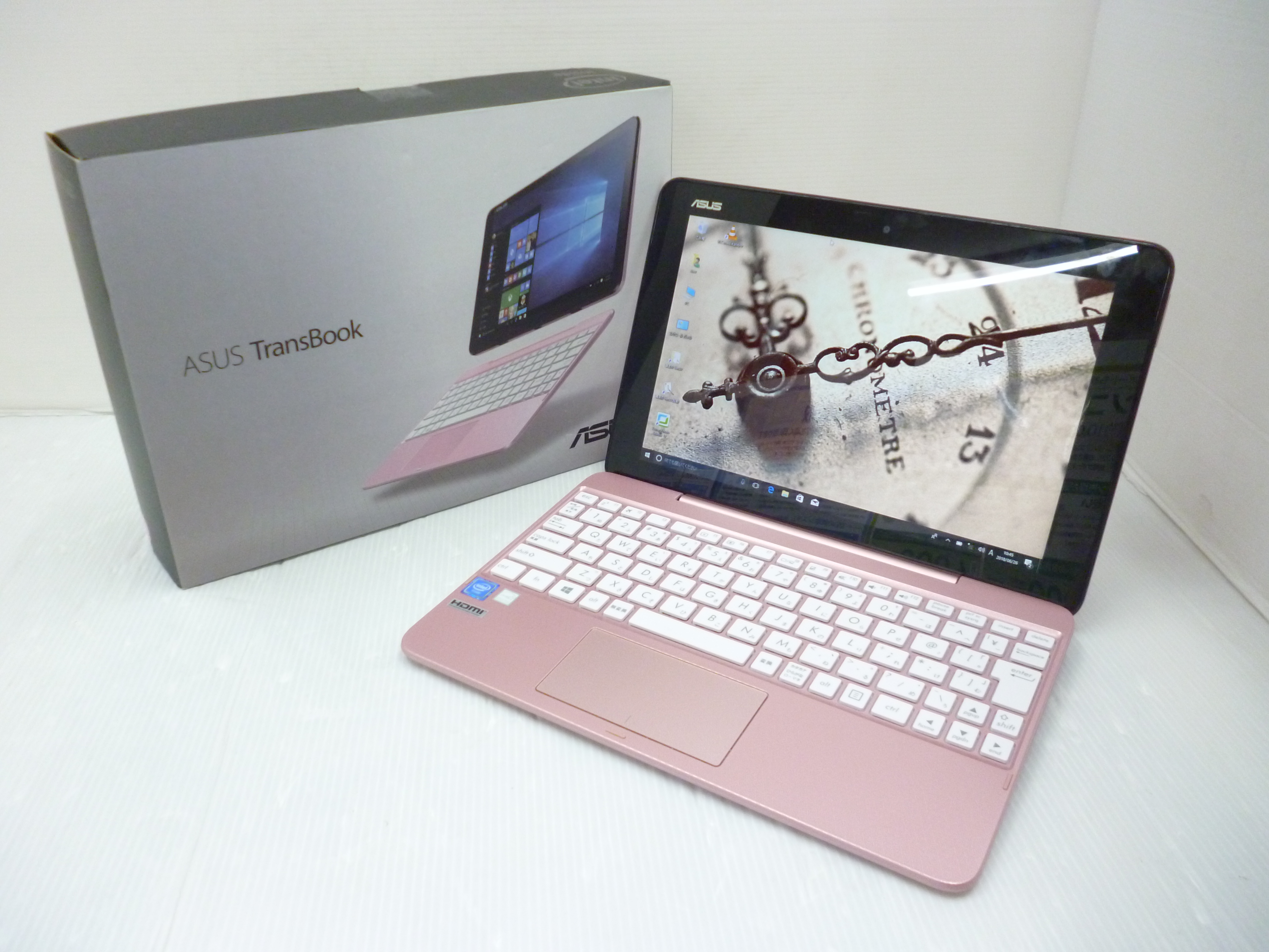 ASUS TransBook T101H CPU:Atom X5-Z8350 1.44GHz/メモリ:2GB/HDD:64GB ...