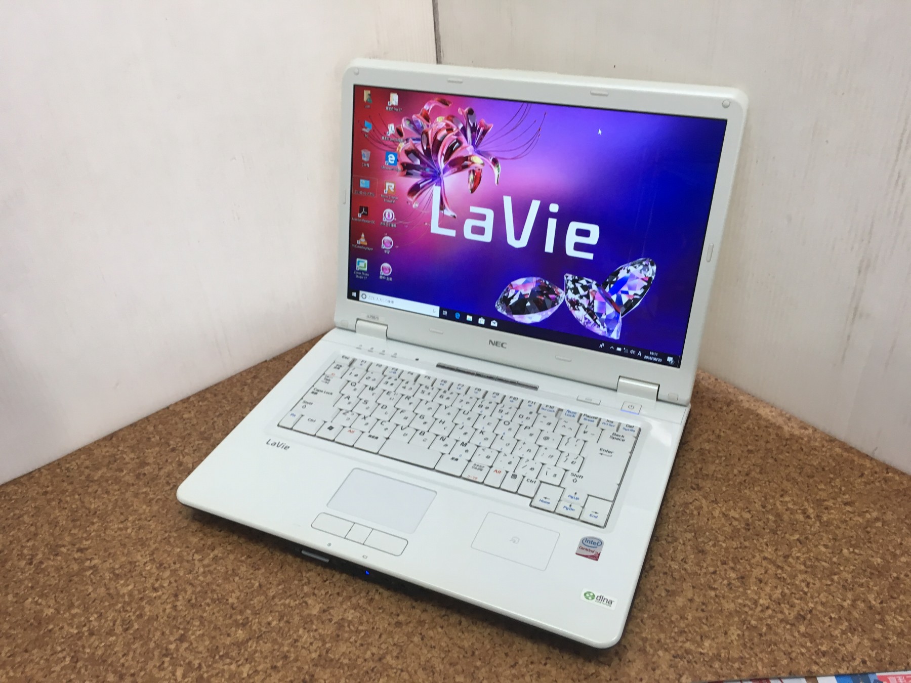 NEC LaVie LL750/S CPU：Core 2 Duo 2.4GHz / メモリ：4GB / HDD