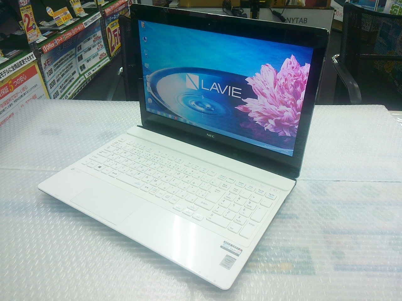 NEC LAVIE NS350/B (Core i3-5005U 2.00GHz/4GB/1TB) 中古ノート