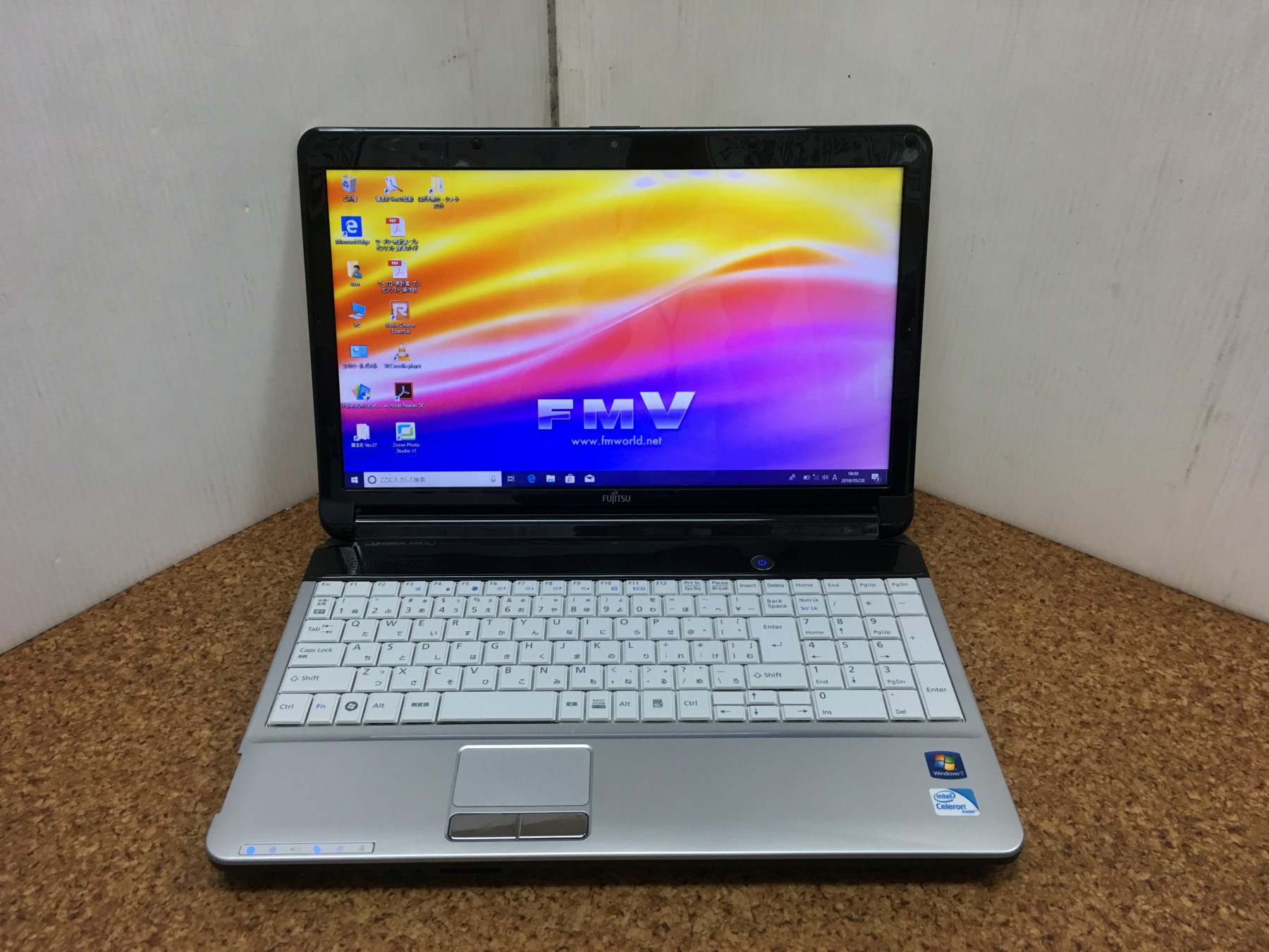 富士通 LIFEBOOK AH530/1B CPU：Celeron P4600 2GHz / メモリ：4GB / HDD：640GB / DVDマルチ  / 15.6