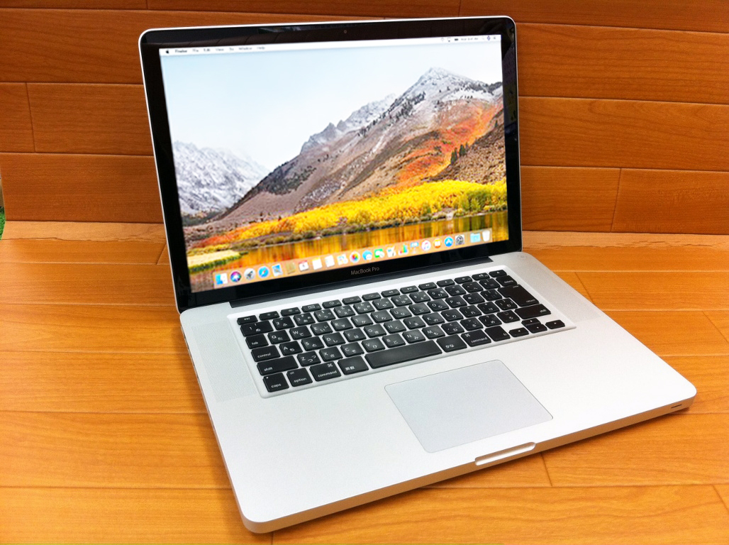 Apple MacBook Pro A CPU： Core i7 2.GHz/メモリ：4GB/HDD