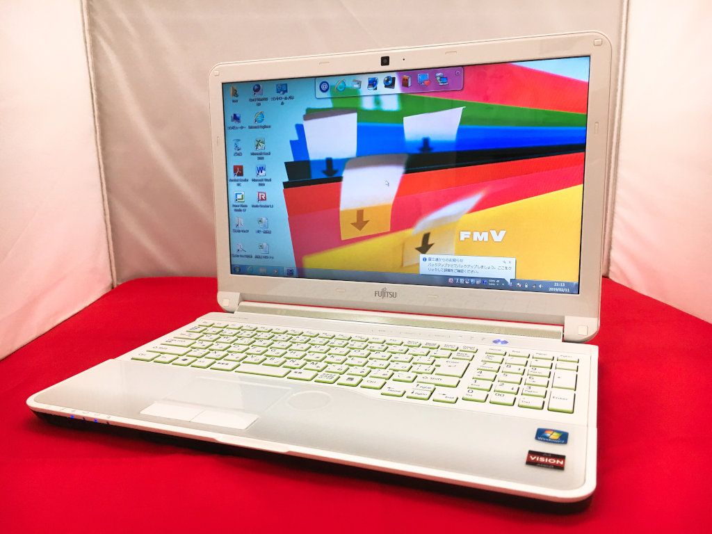 富士通 LIFEBOOK AH53/G Windows7 HP 64bit(HDDリカバリ) / Microsoft