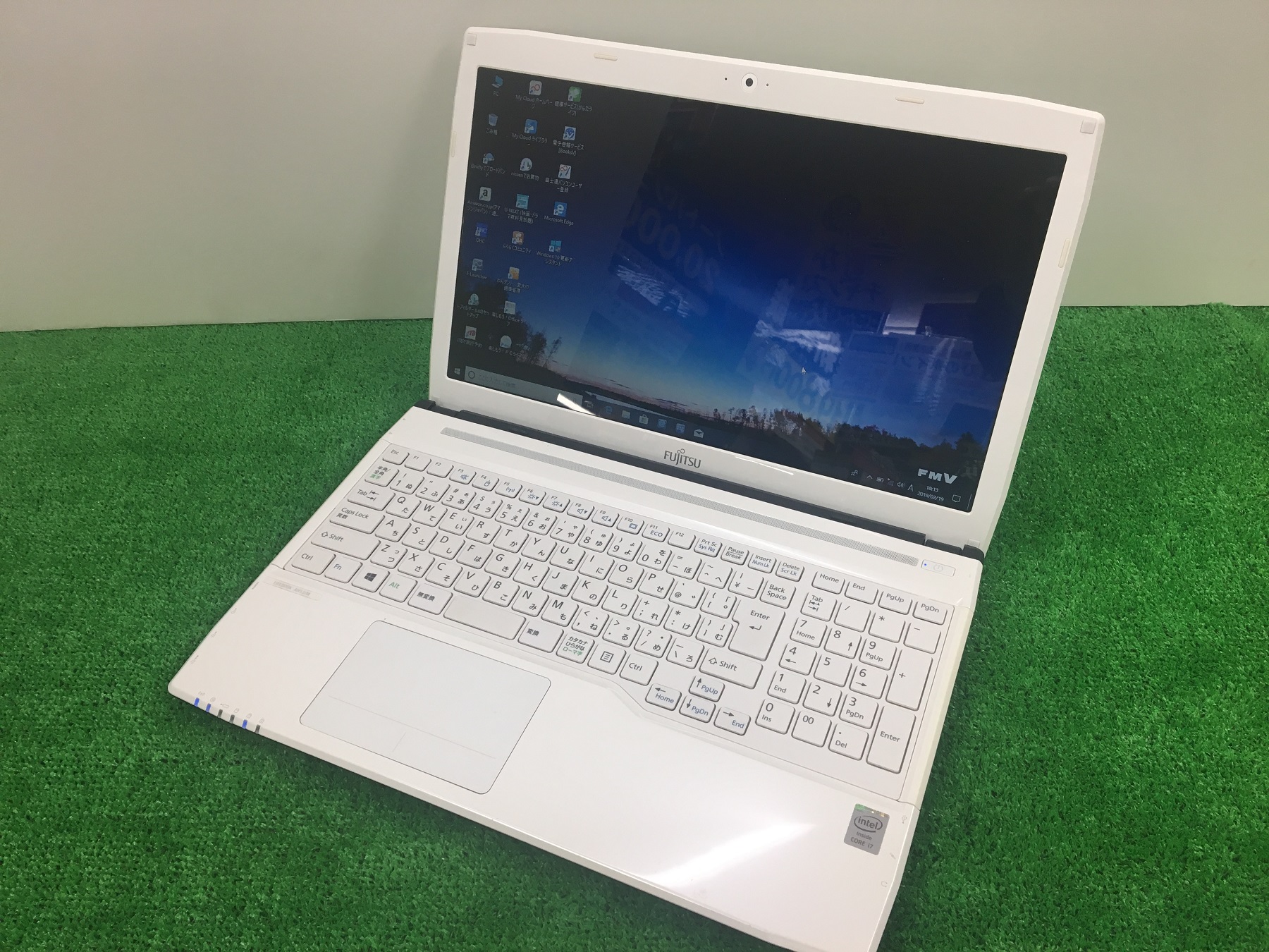 富士通 LIFEBOOK AH53/M Corei7-4702QM 2.2GHz /8GB/ HDD：750GB /Blu