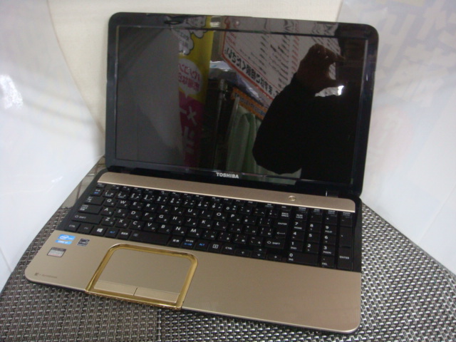 東芝 dynabook T552/58GK CPU：Core i7-3630QM 2.40GHz / メモリ：8GB