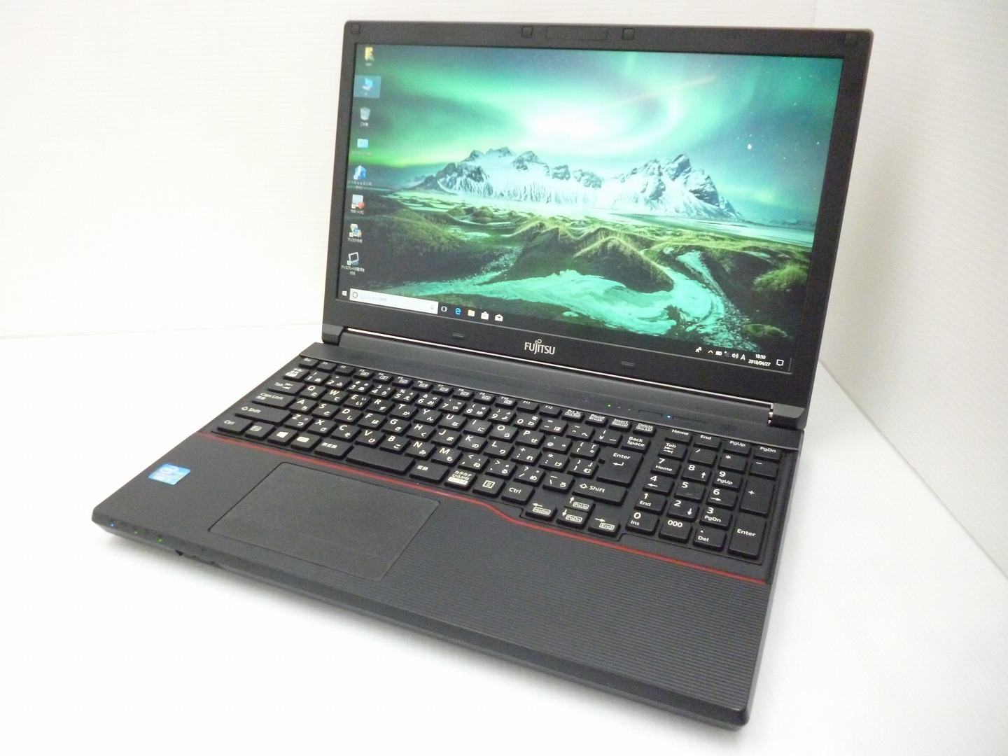 富士通 LIFEBOOK A743/G CPU:Corei7 3540M 3.0GHz/メモリ:8GB/SSD