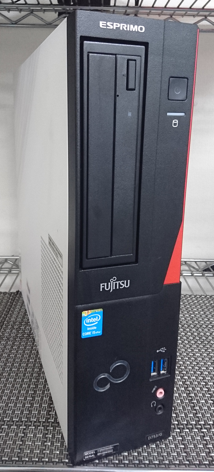 富士通 FMV-D753/G CPU：Core i5-4570 3.2GHz / メモリ：4GB / HDD
