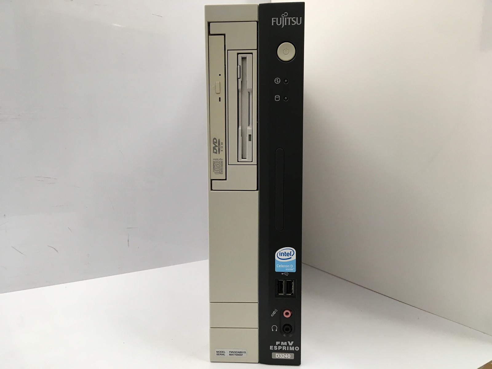 FMV-D3240 富士通 FMV-D3240 中古デスクトップパソコンが激安販売中