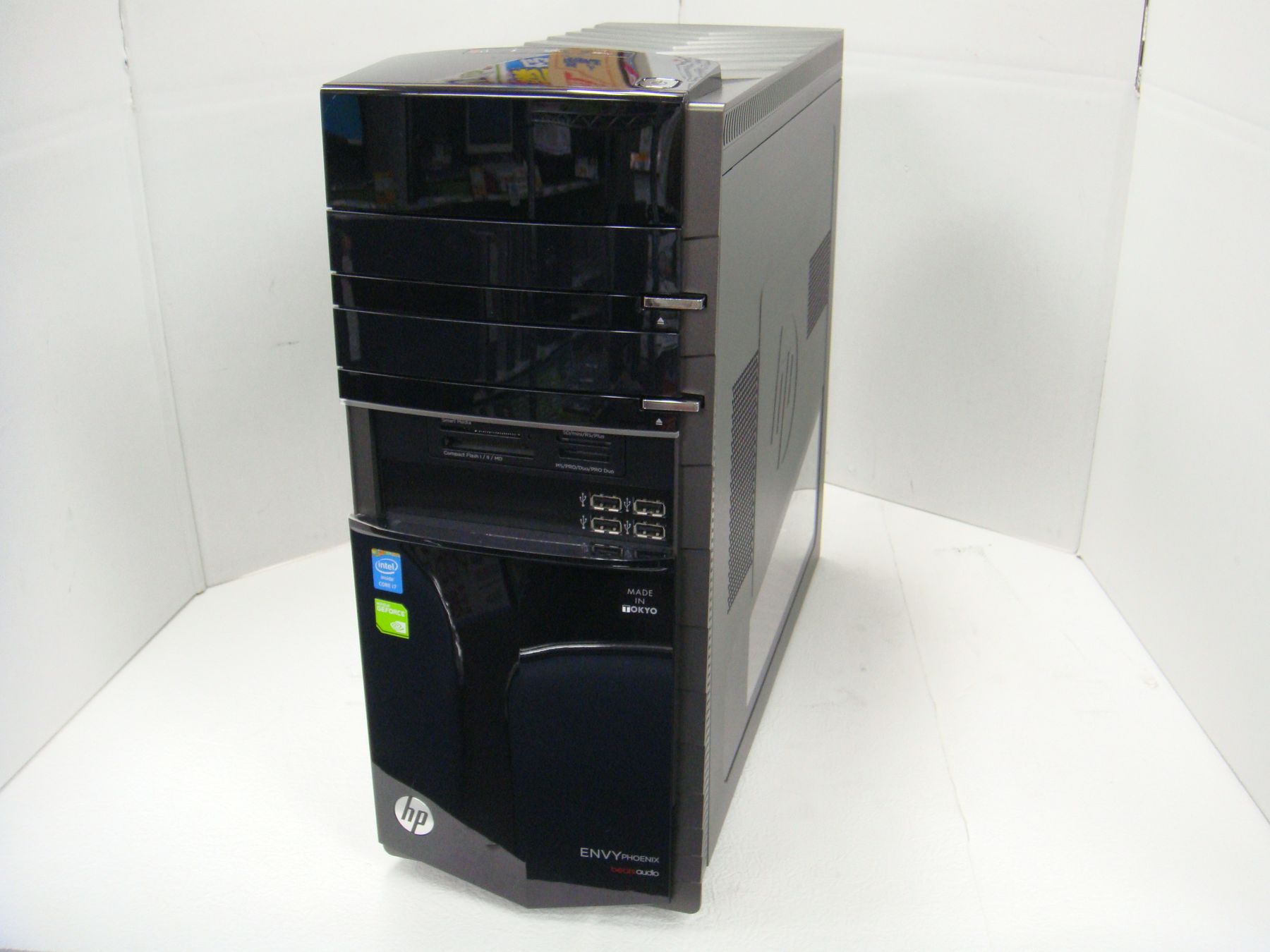 HP ENVY Phoenix 810 CPU：Core i7-4970 3.6GHz/メモリ：16GB / SSD