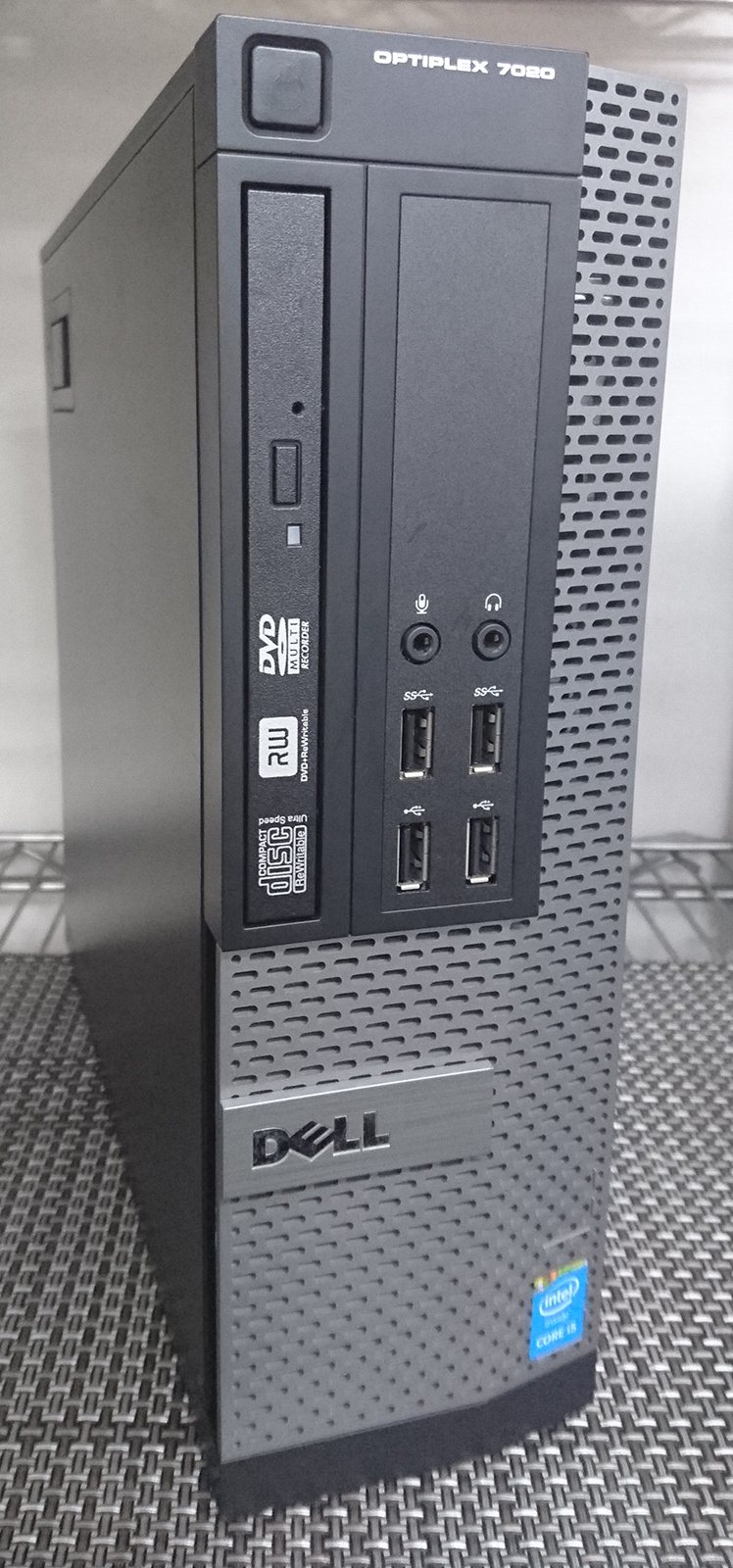 DELL Optiplex 7020 CPU：Core i5-4590 3.3GHz / メモリ：4GB / HDD