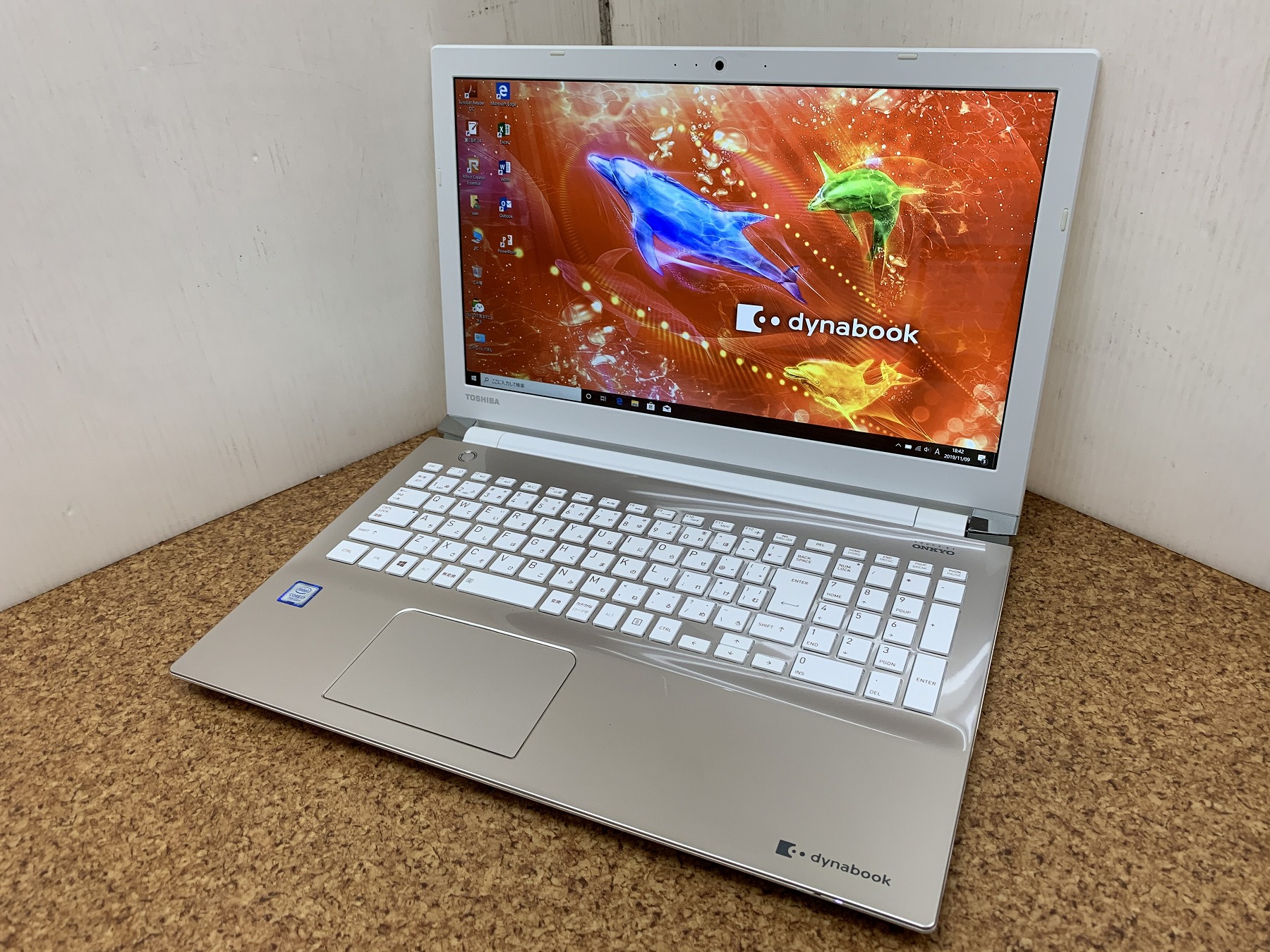 東芝 dynabook T65/DG CPU：Core i7 7500U 2.7GHz / メモリ：4GB / HDD ...