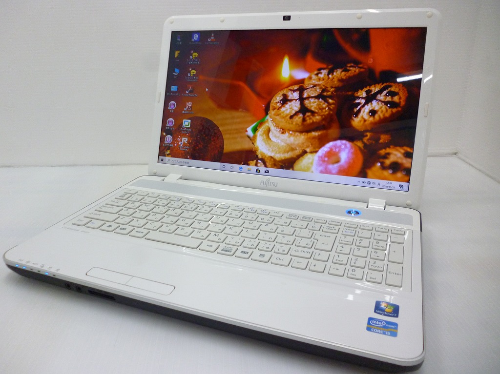 富士通 LIFEBOOK AH43/G CPU:Core i3-2350M 2.3GHz/メモリ:4GB/HDD