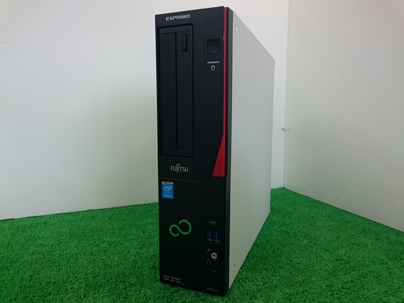 FUJITSU ESPRIMO D552/H (CPU:Core i3-4130 3.4GHz/ﾒﾓﾘ：4GB/SSD:240GB 