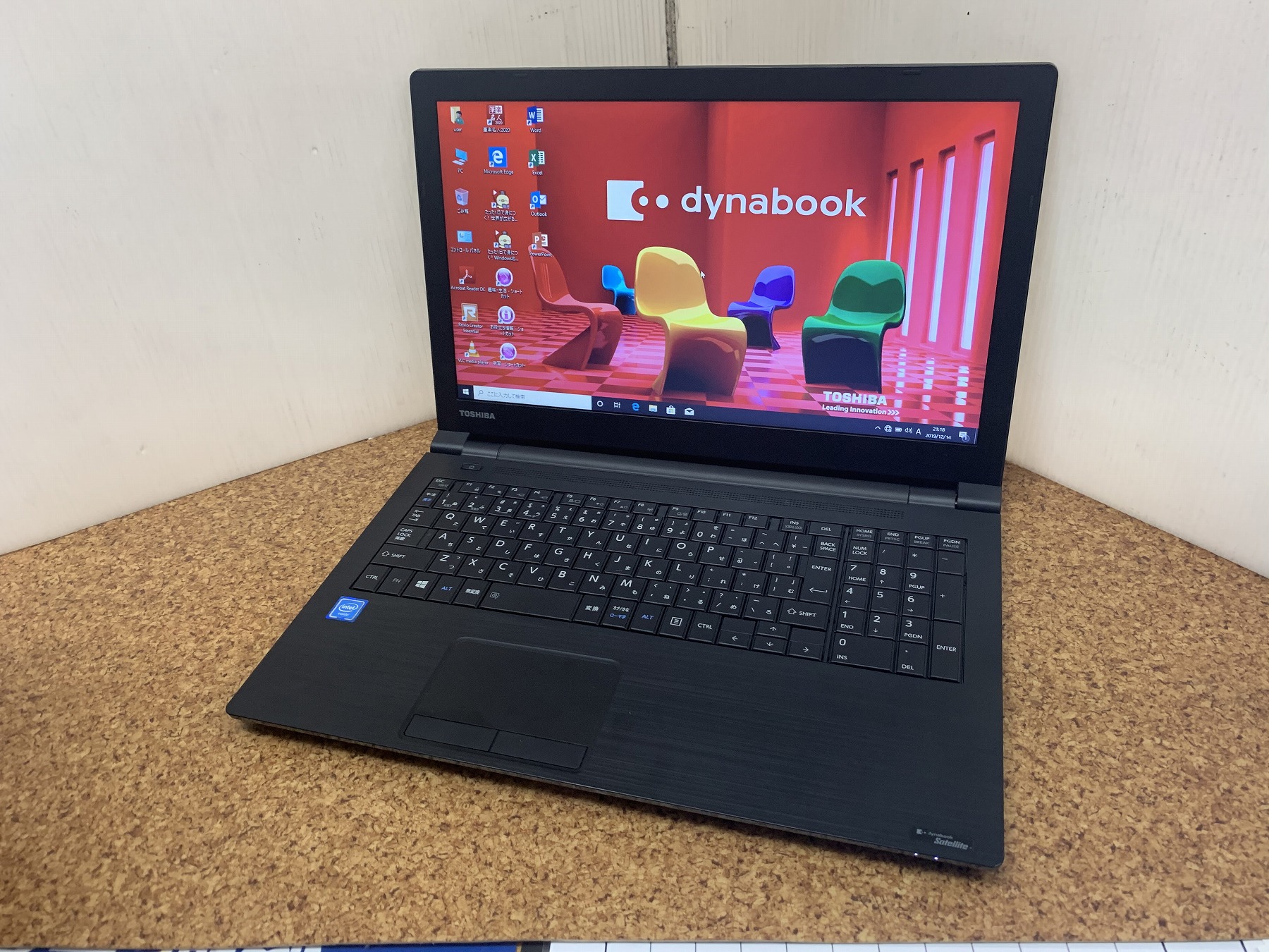 東芝 dynabook Satellite B35/R CPU：Celeron 3205U 1.5GHz / メモリ