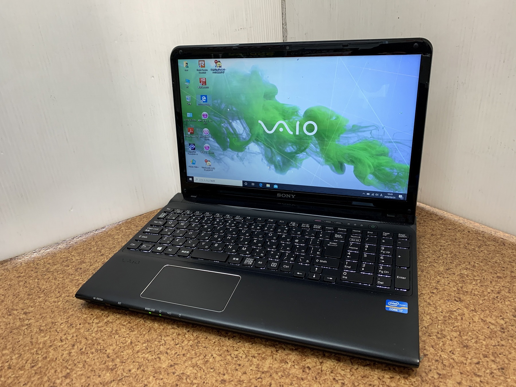 SONY VAIO SVE15127CJB CPU：Core i7 3632QM 2.3GHz / メモリ：8GB