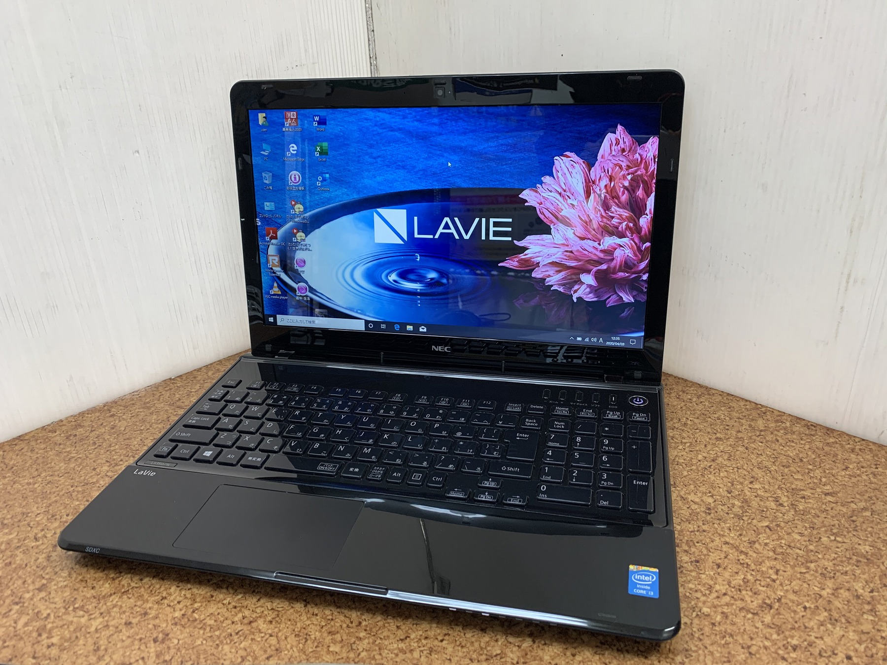 NEC LAVIE ノートパソコン ホワイト i3 HDD750GB 大容量