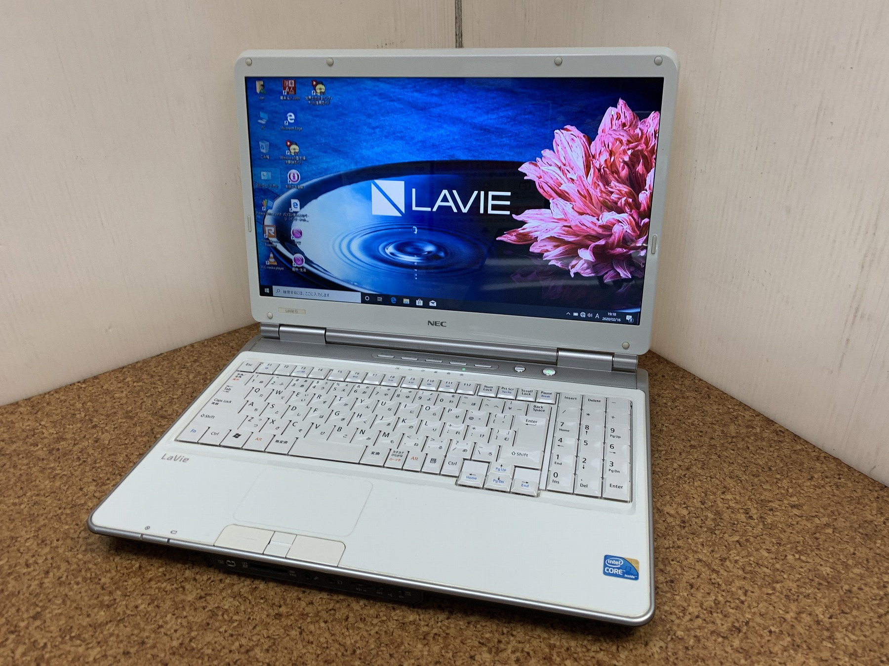 NEC LaVie GL22TT1DH CPU：Core i3 2.26GHz / メモリ：4GB / SSD 120GB