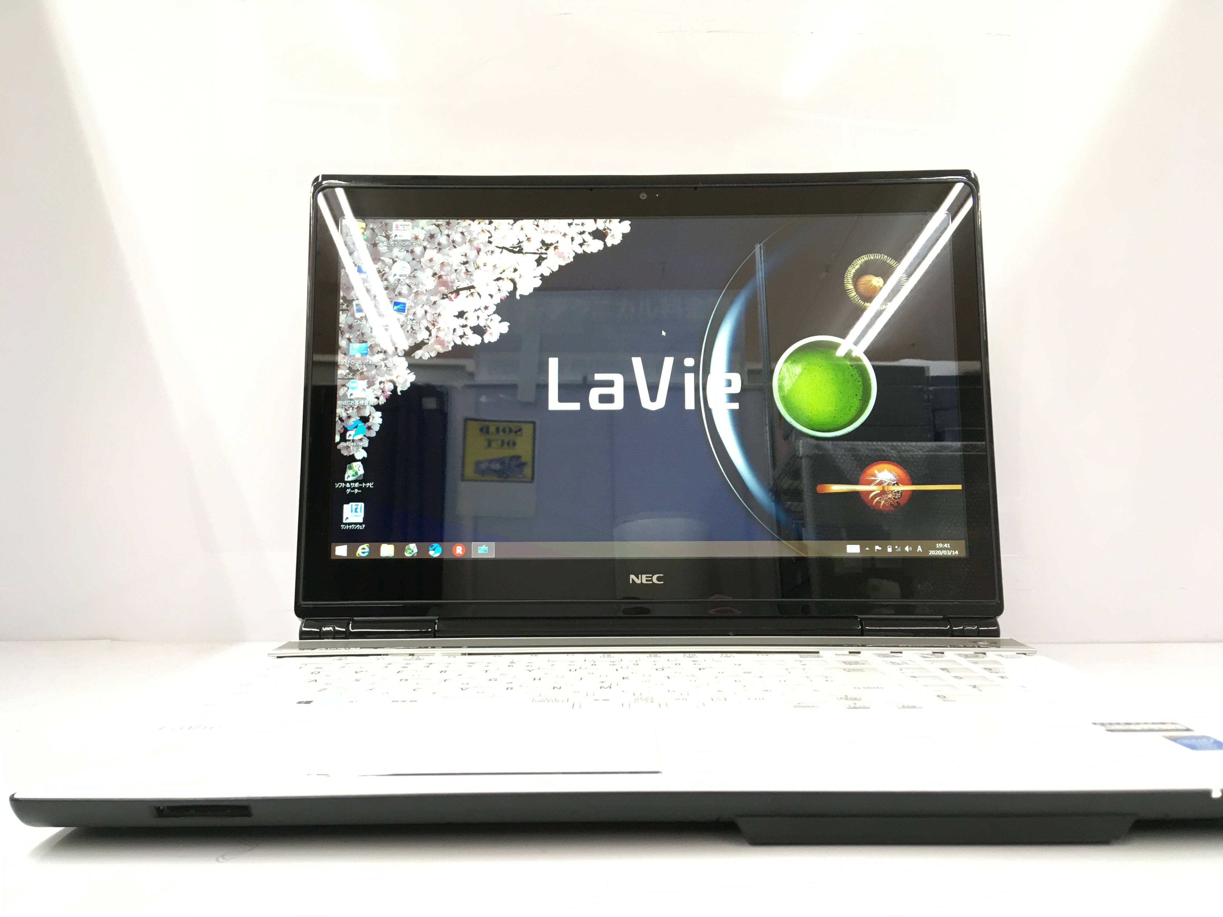 LaVie LL750/M NEC LaVie LL750/M 中古ノートパソコンが激安販売中
