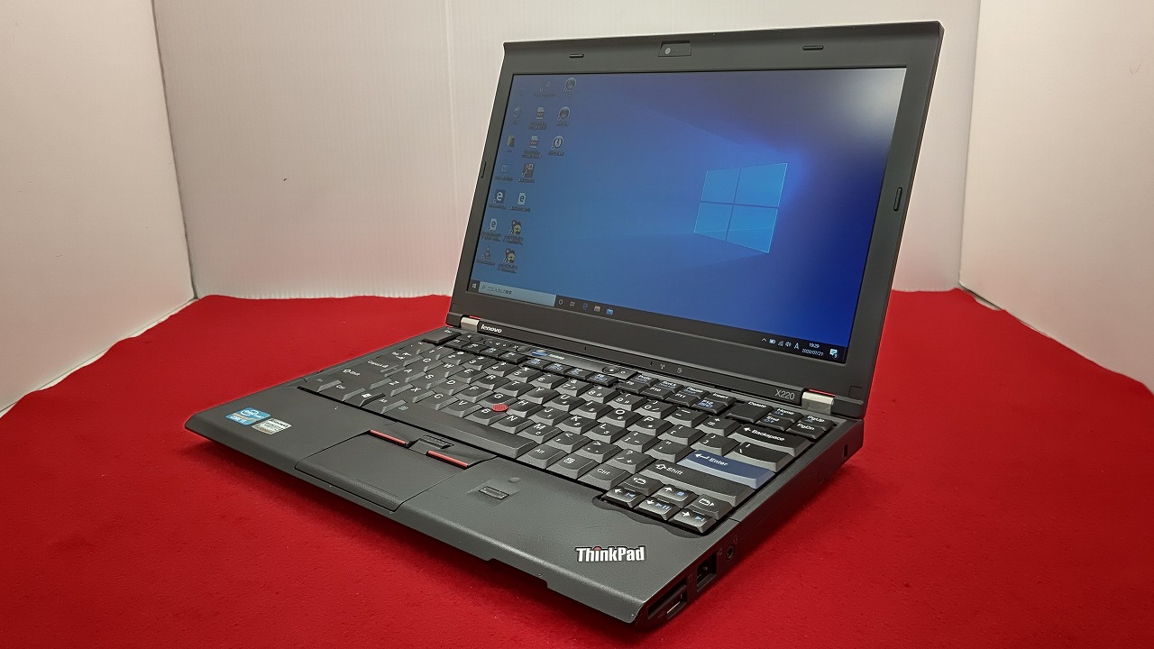 Lenovo ThinkPad X220 (CPU:Corei5-2520M/メモリ:8GB/SSD160GB/ドライブ:非搭載/画面サイズ
