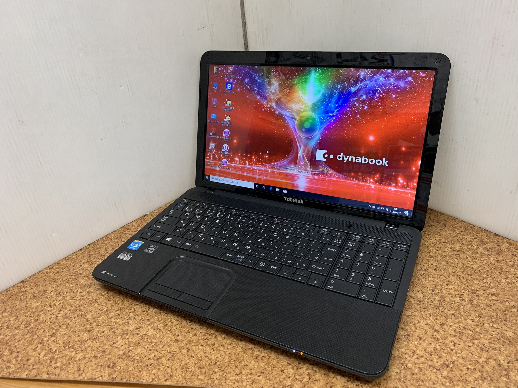 東芝 dynabook BX/35HBKT CPU：Celeron 847 1.1GHz / メモリ：4GB / SSD 240GB