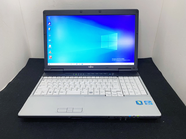 富士通 LIFEBOOK E742/F CPU:Corei5-3320 2.6GHz / メモリ:4GB / HDD ...