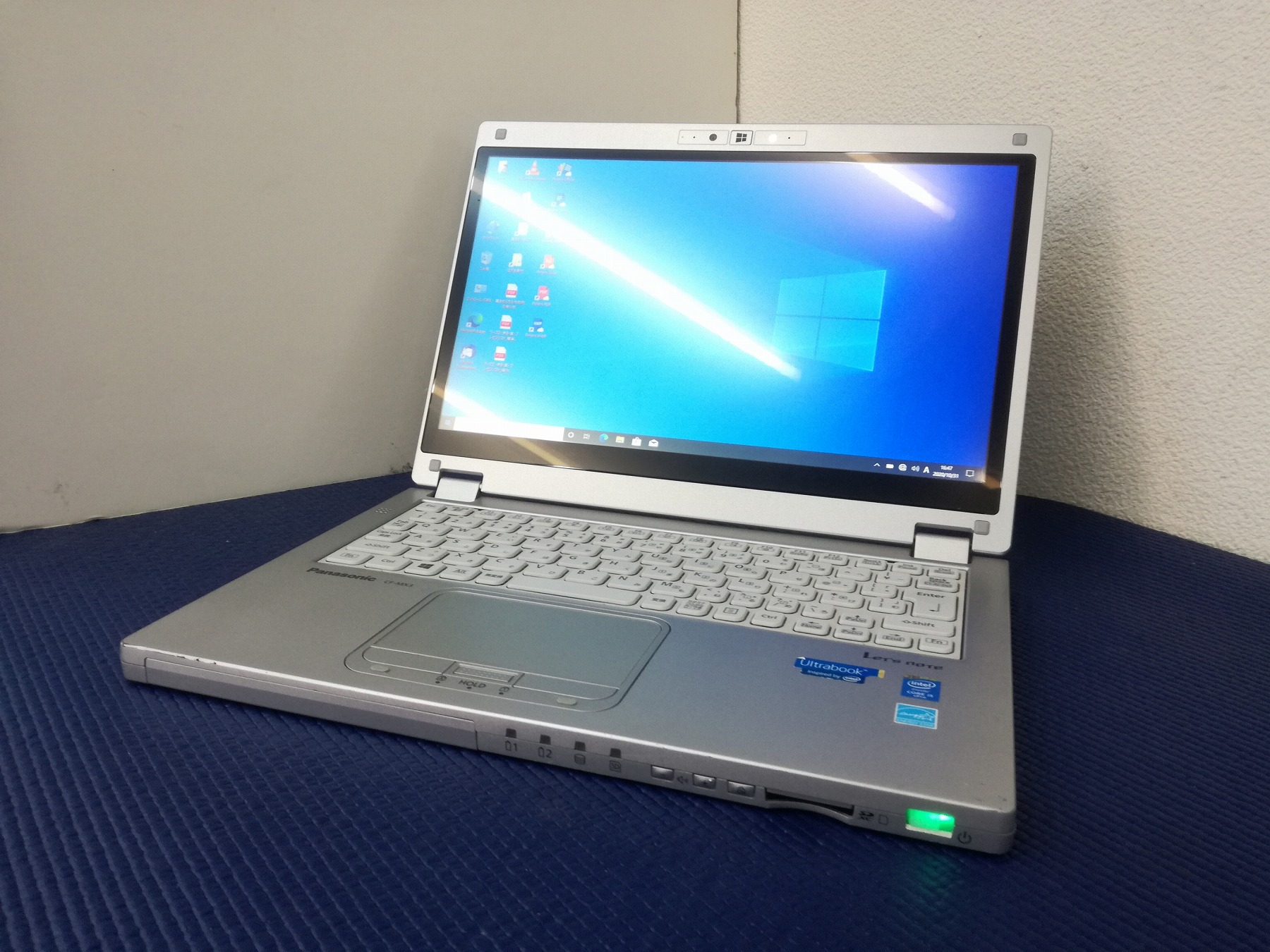 Panasonic Let's note CF-MX3 CPU：Core i5 2.0GHz / メモリ：4GB / HDD：128GB