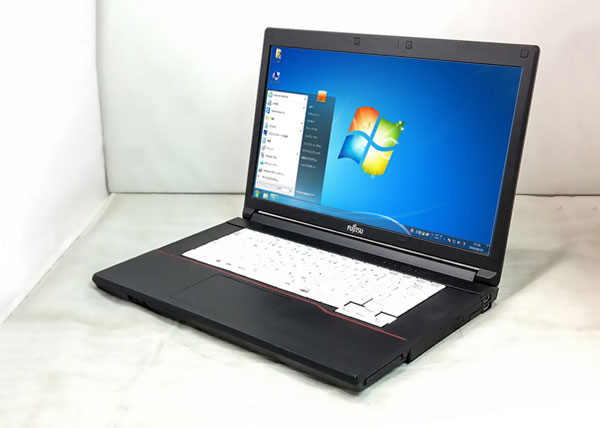 FUJITSU Notebook LIFEBOOK A573 Core i7 16GB 新品SSD120GB 無線LAN Windows10 64bitWPS Office 15.6インチ  パソコン  ノートパソコン