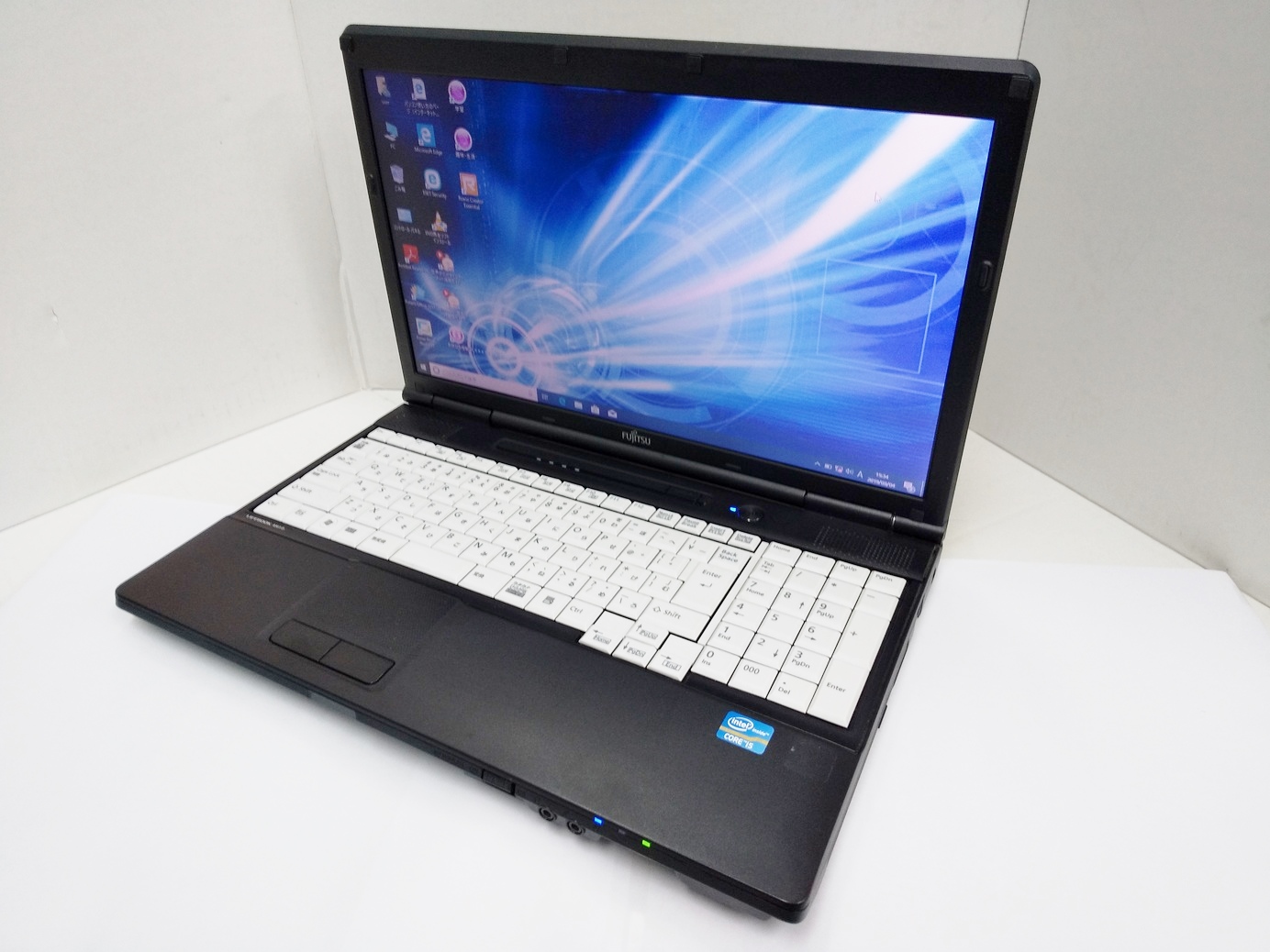 富士通 LIFEBOOK A572/F (Core i3-3110M 2.40GHz/4GB/320GB) 中古ノートパソコンが激安販売中！ 中古 パソコン市場