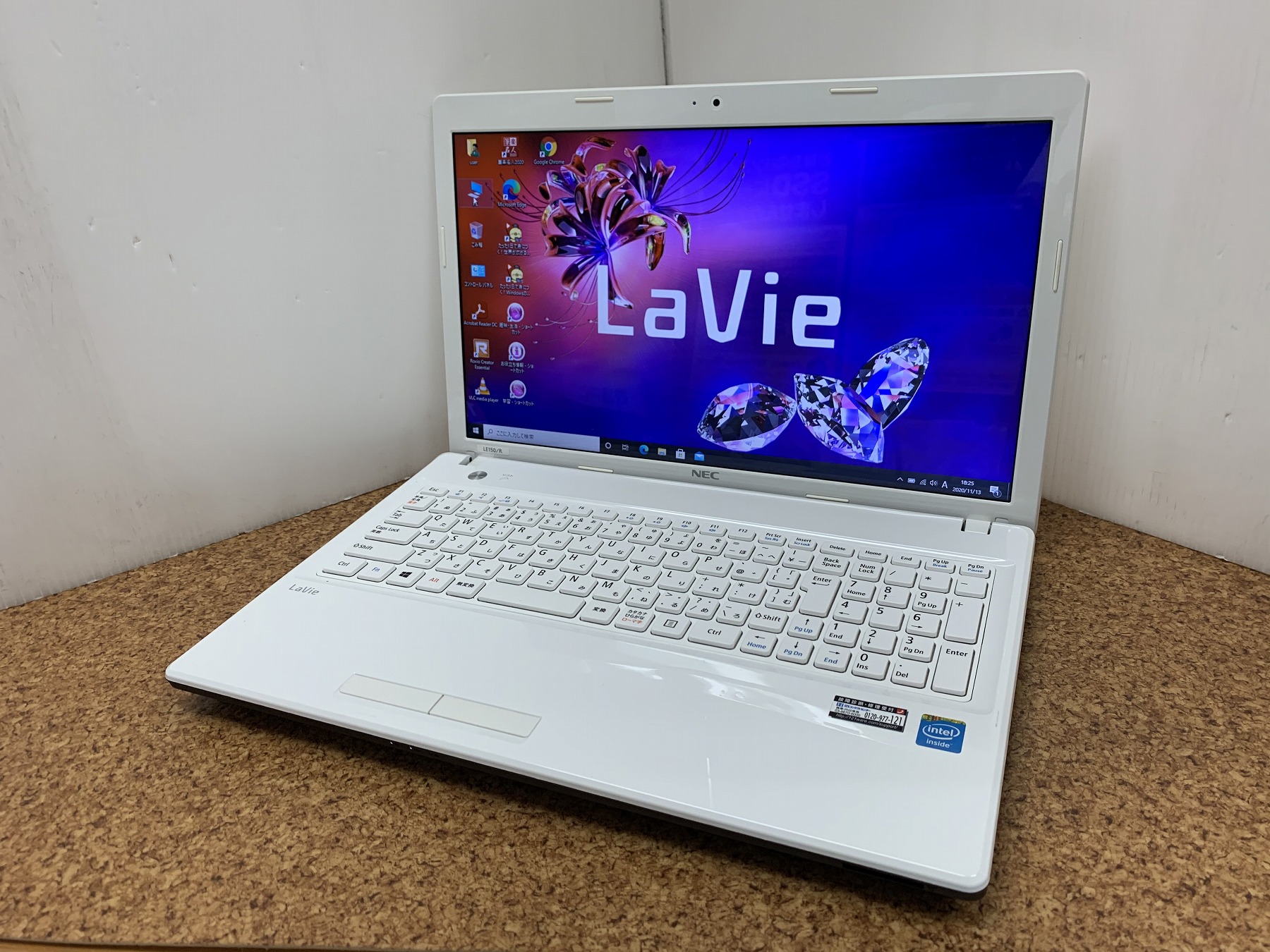 本日限定特価☆美品☆白映える☆NEC LaVie LE150M