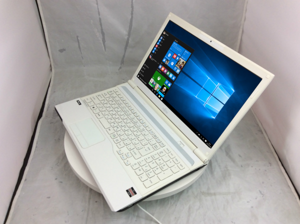 富士通 LIFEBOOK AH40/K CPU：AMD E2-1800 1.7GHz/メモリ：4GB/SSD ...