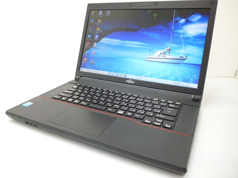 富士通 LIFEBOOK A553/G CPU:Celeron B830 1.8GHz/メモリ:8GB/SSD