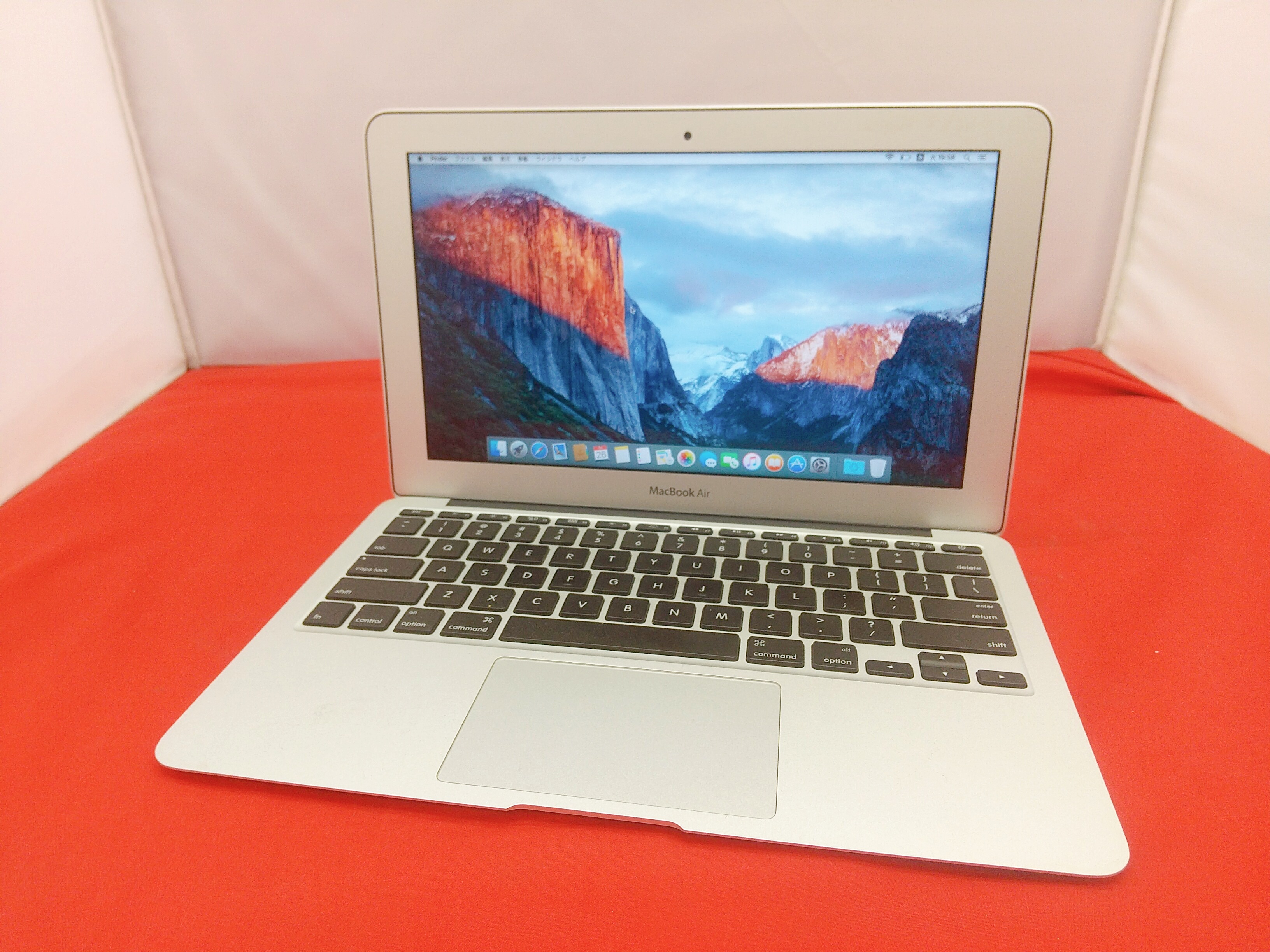 Apple MacBook Air MC968J/A(Mid2011) MacOS X 10.11 (El Capitan