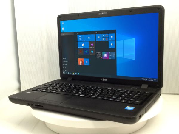 富士通　ノートパソコン　LIFEBOOK AH30/K