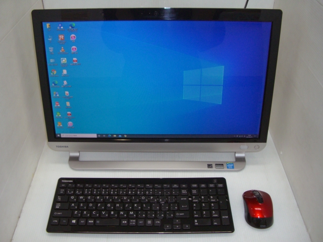 TOSHIBA dynabook REGZA PC D713 使用品Windowsデスクトップ