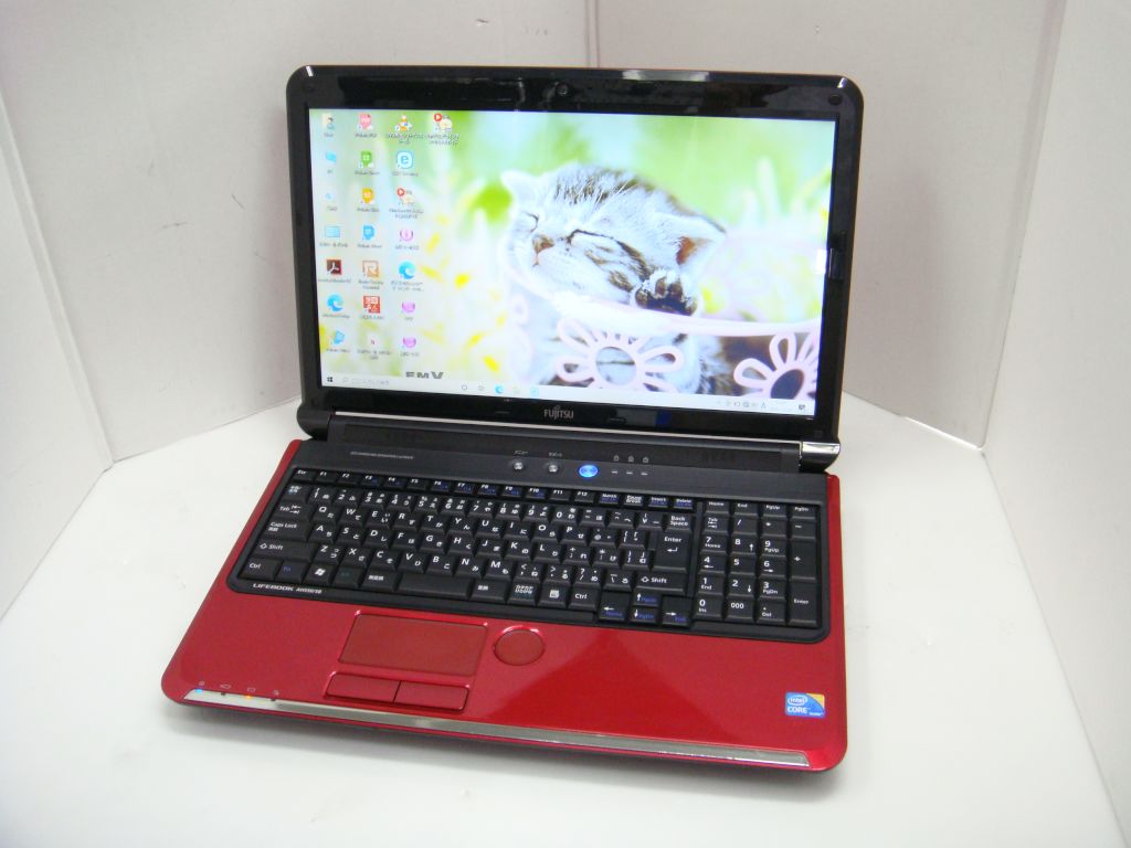 富士通 LIFEBOOK AH550/5B CPU：Core i5‐M560 2.67GHz / メモリ：4GB