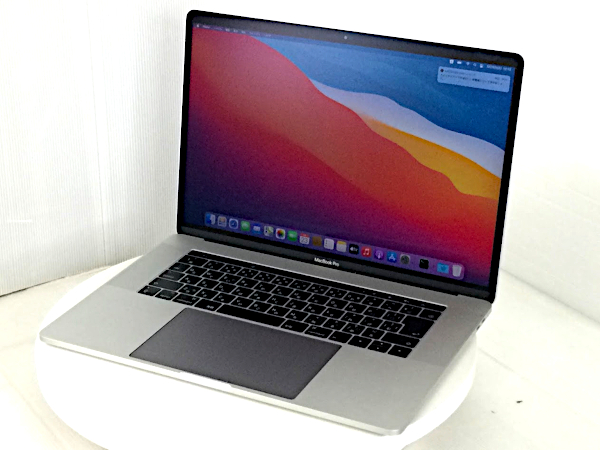 Apple MacBook Pro 15 2017 A1707 Touchbar搭載モデル CPU： Core i7 