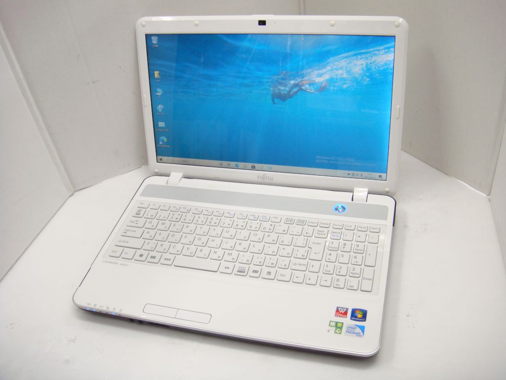 FUJITSU LIFEBOOK AH42/G Windows7