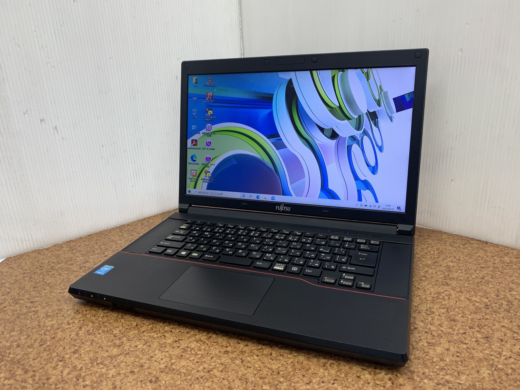 富士通 LIFEBOOK A574/H CPU：Core i5 4300M 2.6GHz / メモリ：8GB